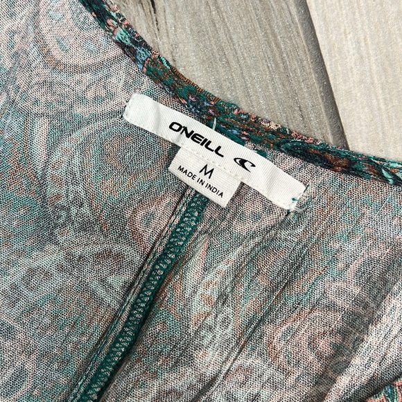 O’Neill Paisley and Floral Dress Size Medium - Picture 4 of 9